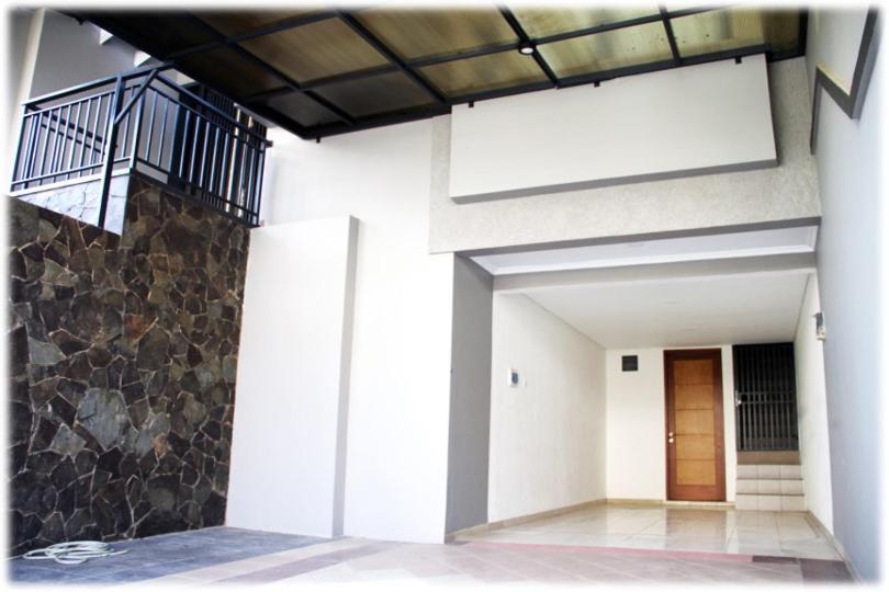 Calm, Cozy And Relaxing House Rumah liburan